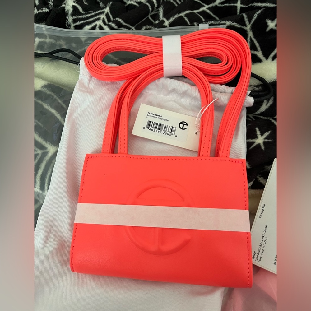 telfar small hazard shopping bag